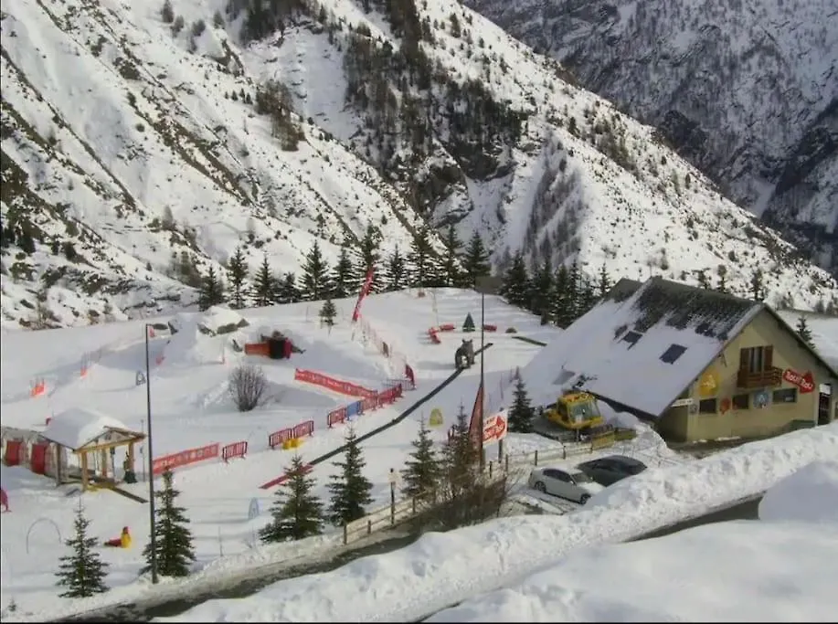 Appartement Tres Joli T2 Aux Pieds Des Pistes Avec Balcon à Orcières France